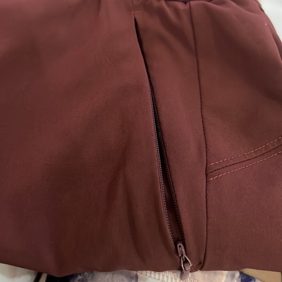 Skirt - Picture 3 of 3